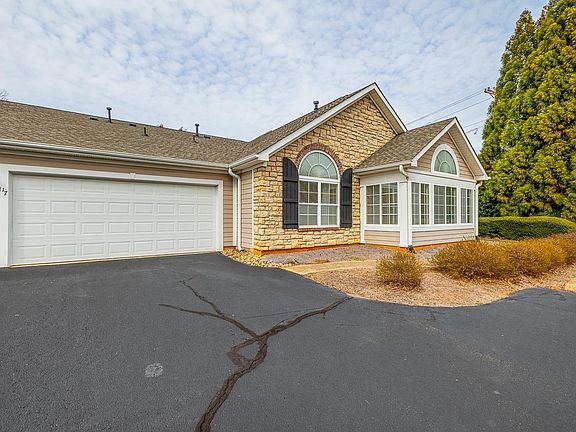 2nd image of 117 Ravines Ln