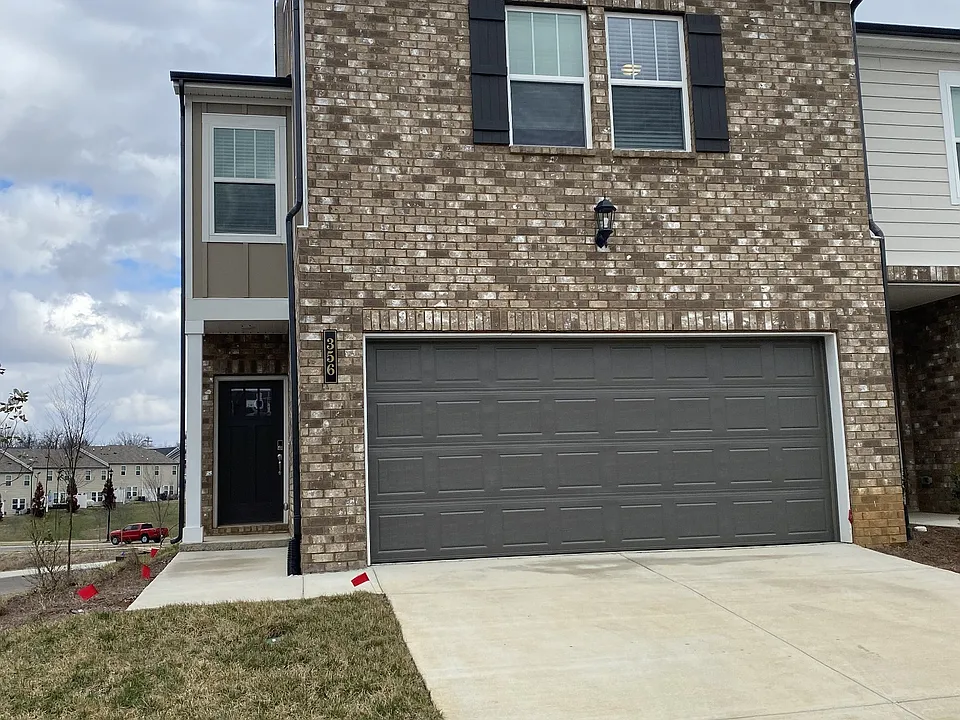 356 Wiregrass Ln
