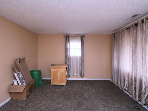 2nd image of 1420 Dale Dr