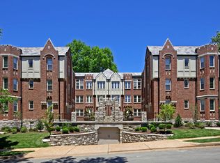 7553 Parkdale Ave, Saint Louis, MO 63105