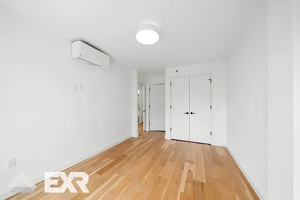 Rented by EXR | media 8