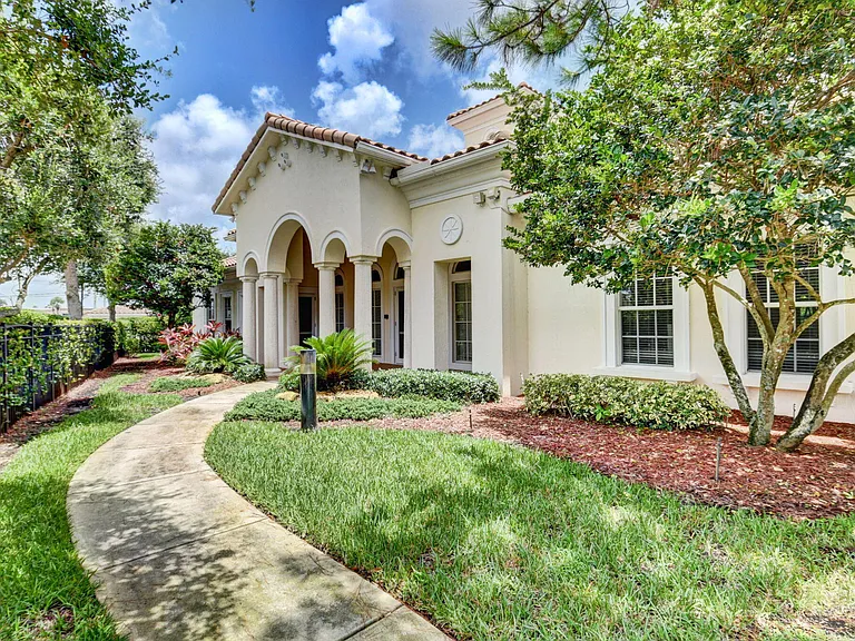 16089 Poppy Seed Cir #2007 — Photo 36