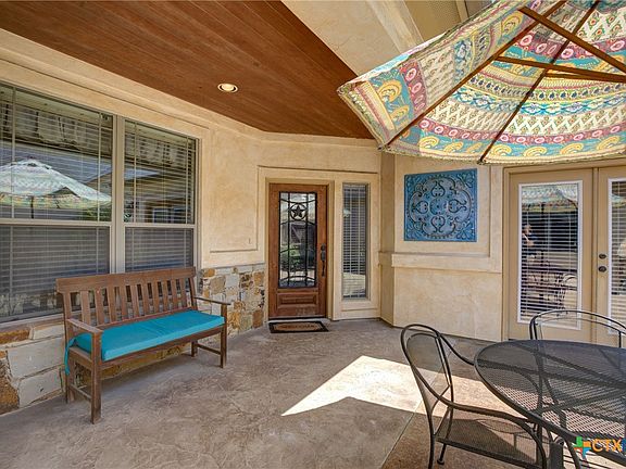 3rd image of 1212 Gruene Valley Cir