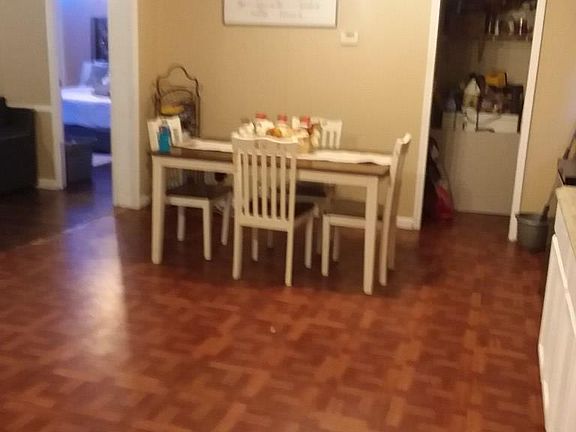 4th image of 275 Ironwood Dr