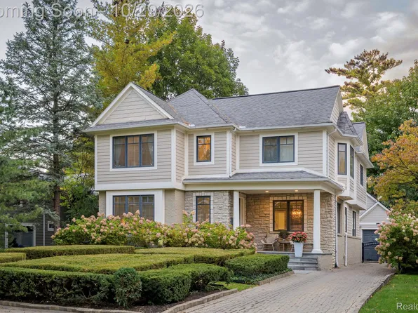 1810 Fairview St, Birmingham, MI 48009
