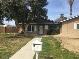 7112 Norris Rd, Bakersfield, CA 93308