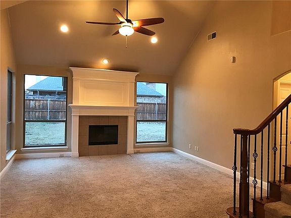 4th image of 2656 Coral Cove Dr