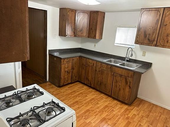 3rd image of 228 E Felton Ave