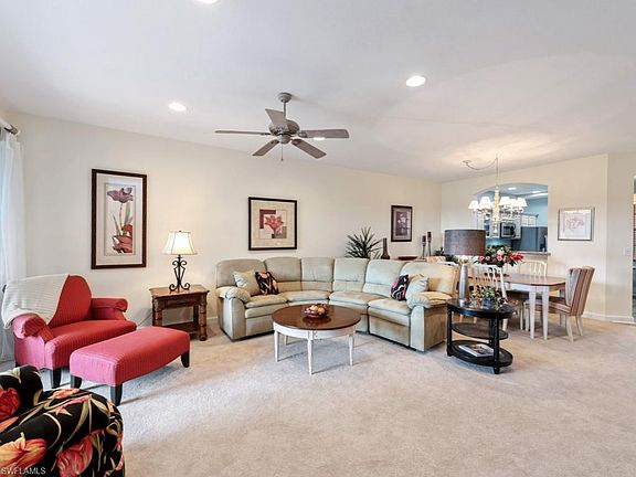 5th image of 25170 Goldcrest Dr APT 911