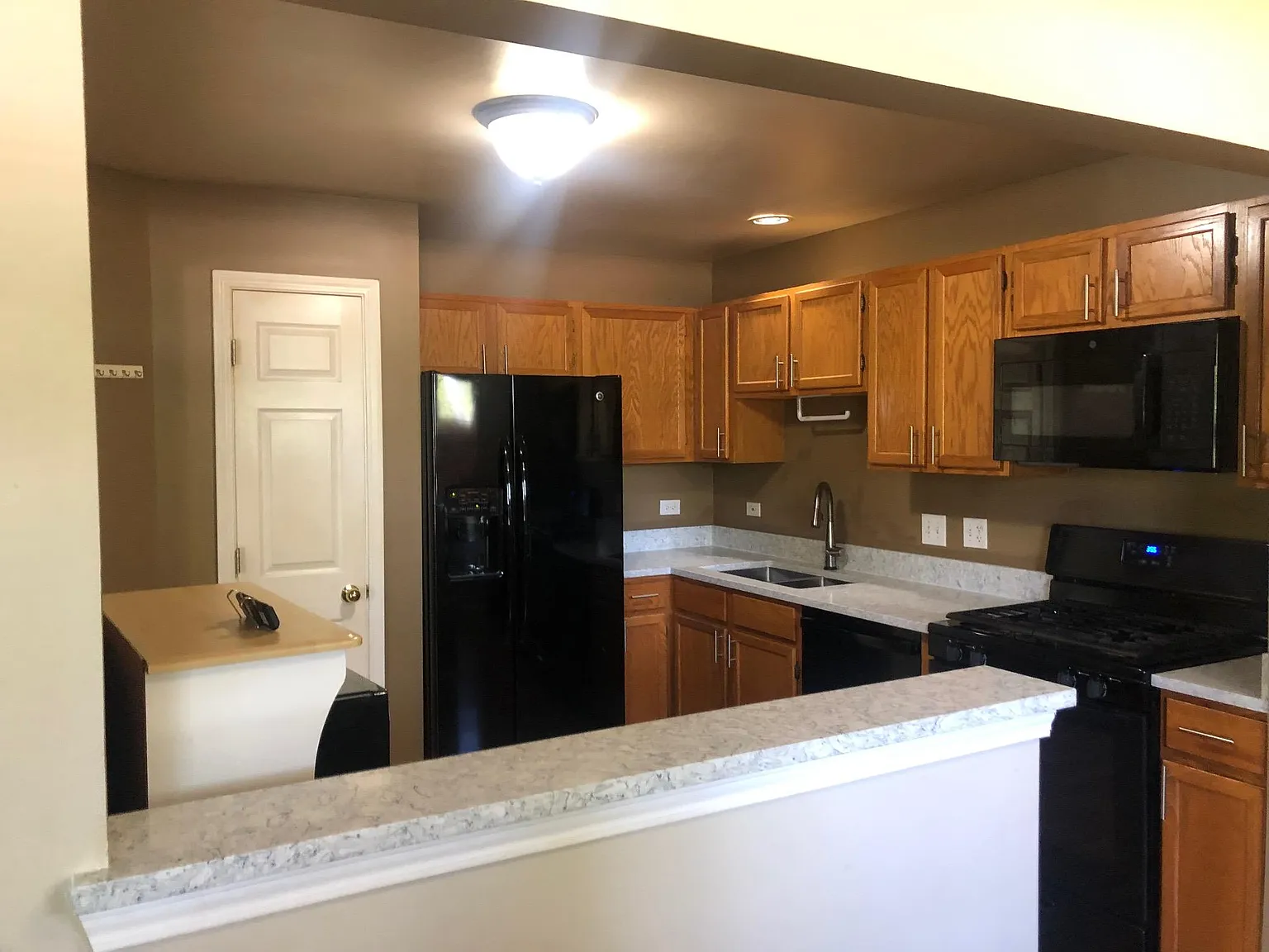 41 Amber Ct — Photo 3