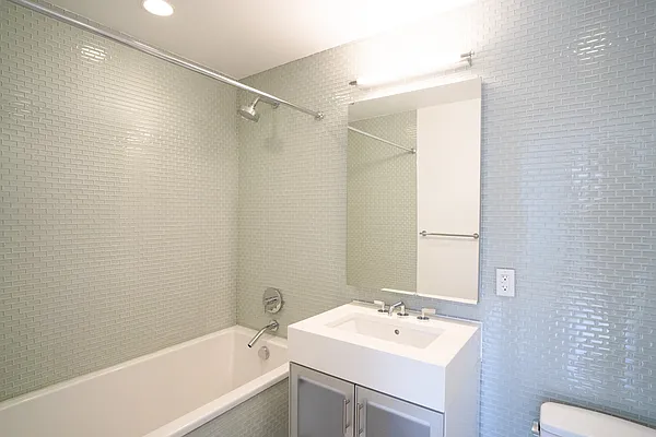 Rented by Douglas Elliman | media 39