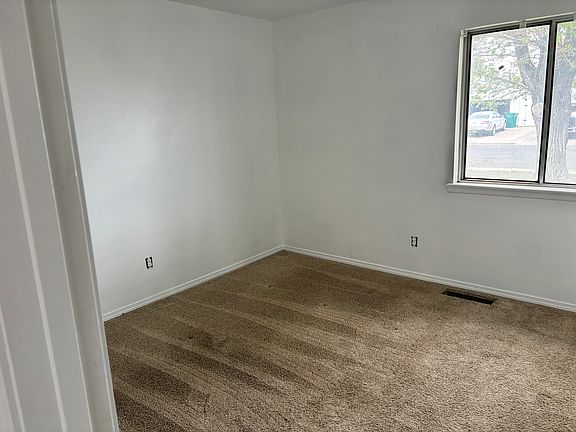 5th image of 2904 Ladera Dr