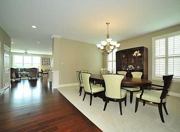 3rd image of 327 Patriot Ln