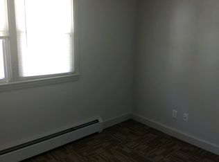 10 Victoria Ave, Troy, NY 12180