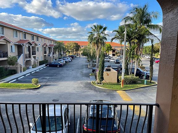 2nd image of 17405 NW 75th Pl APT 206