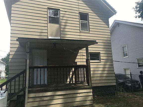 3rd image of 1302 Wilbur Ave