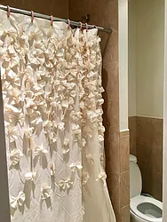 Rented by Wave Real Estate Group