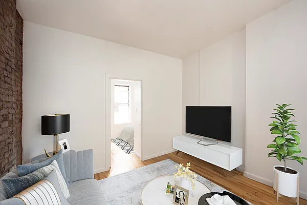 Rented by R New York | media 14