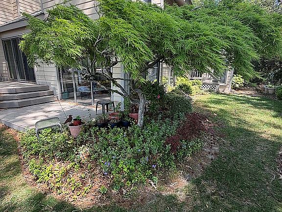 5th image of 152 Breezy Point Dr