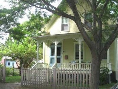 4 Howe St, Bristol, RI, 02809