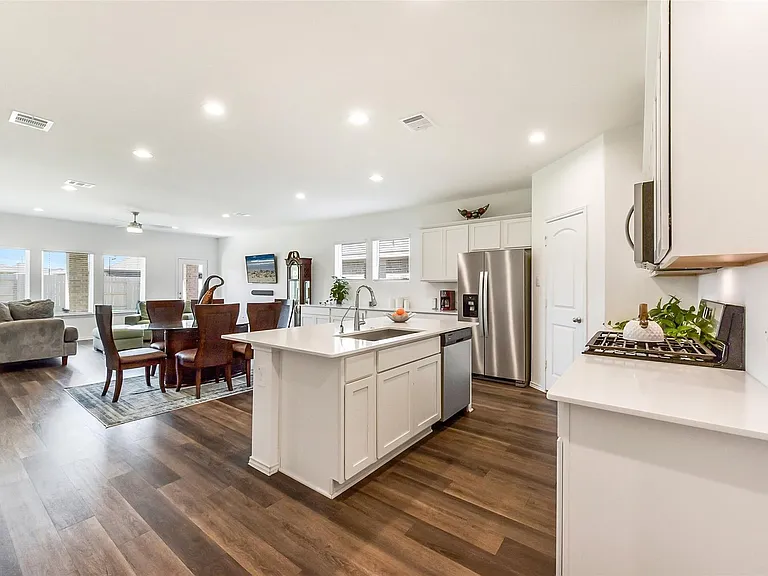 4985 Blue Beetle Ridge Dr — Photo 5