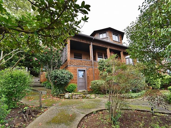 2nd image of 134 San Carlos Ave