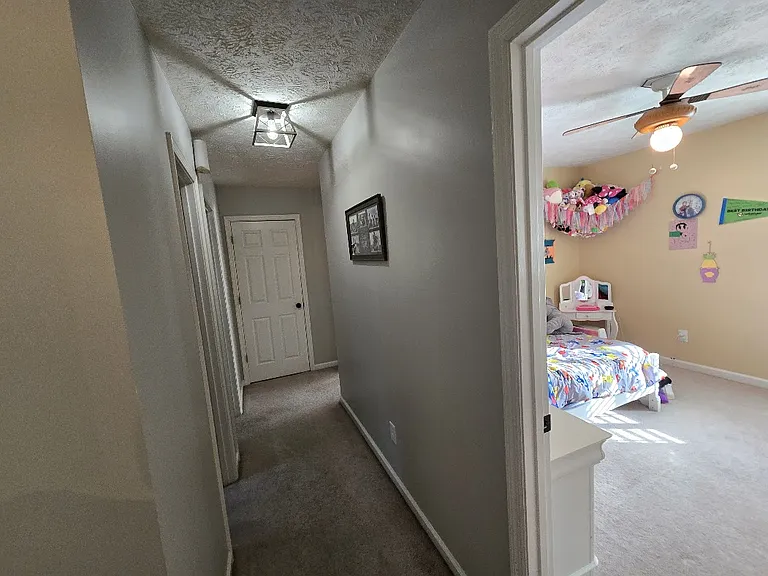 9409 Continental Dr — Photo 13