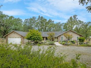 38378 Leaf Wood Ln, Oakhurst, CA 93644