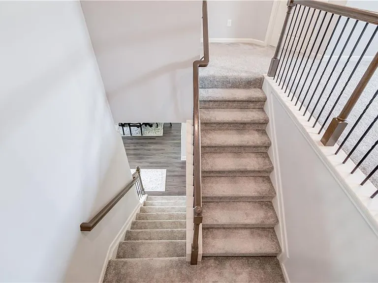 404 Henson Farm Dr — Photo 15