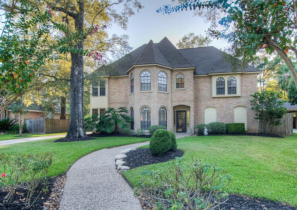 1st image of 1915 Tawny Oaks Dr