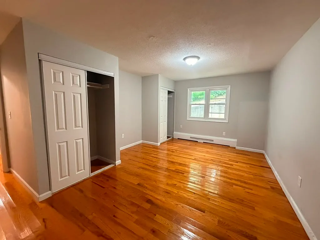2 bed, $1,625 — Photo 3