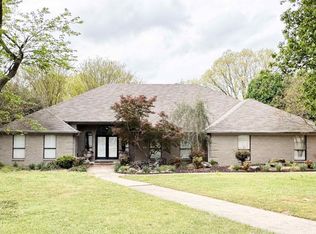 912 Nottingham Ct, Benton, AR 72019
