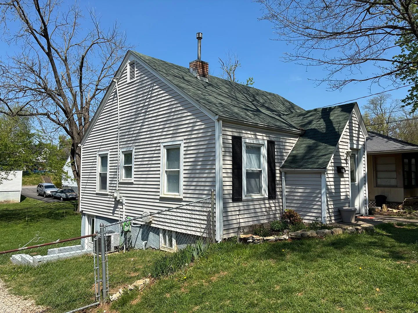 ** NO August Prorated Rent with Signed Lease NOW! ** — Photo 4
