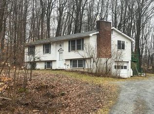 192 Grove Rd, Shaftsbury, VT 05262