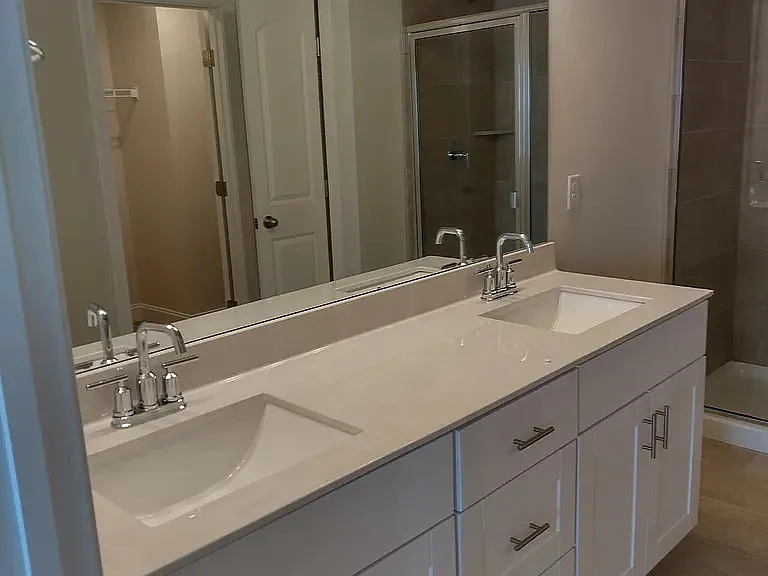 249 Netherlands Blvd — Photo 18