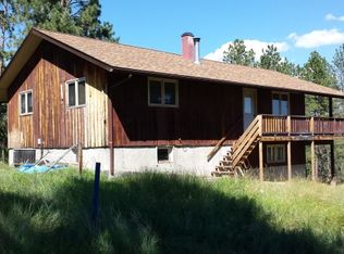 15 Spruce St, Pine Haven, WY 82721