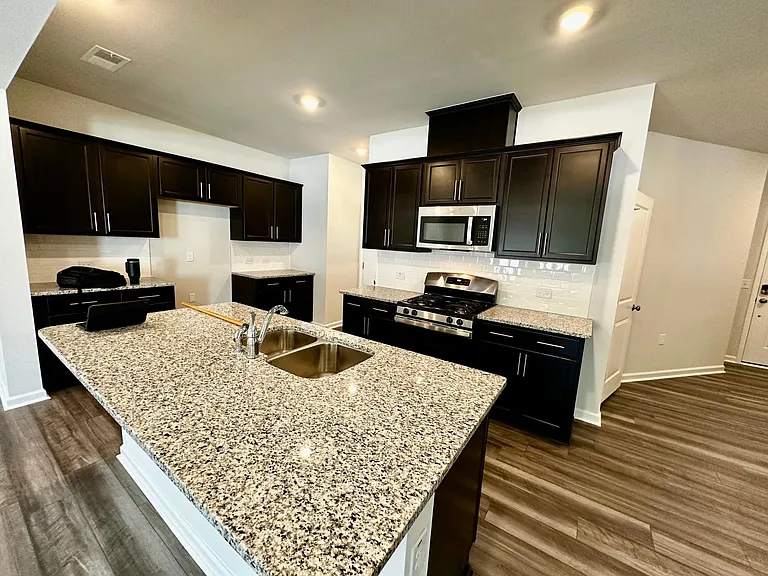 4926 Arkose Dr — Photo 8