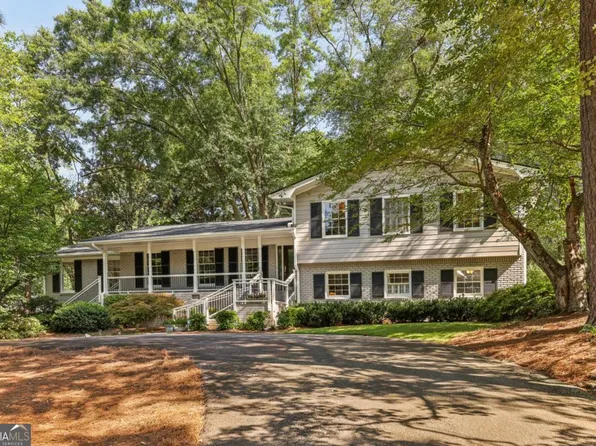 5715 Kayron Dr, Sandy Springs, GA 30328