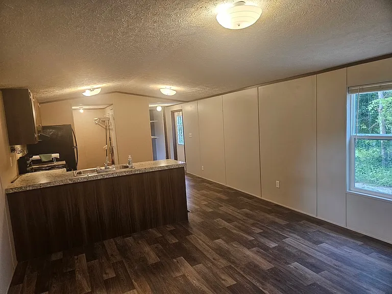 694 S Township Line Rd — Photo 6