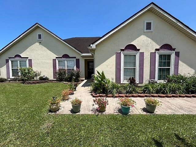 1st image of 601 Quence Dr