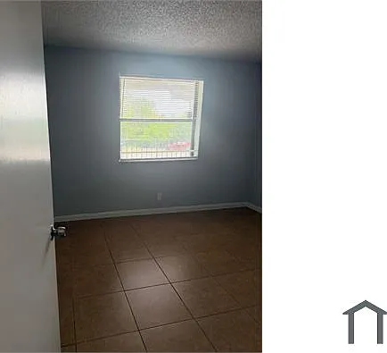 4863 Lake Arjaro Dr #4863