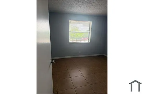 4863 Lake Arjaro Dr #4863 Photo 1