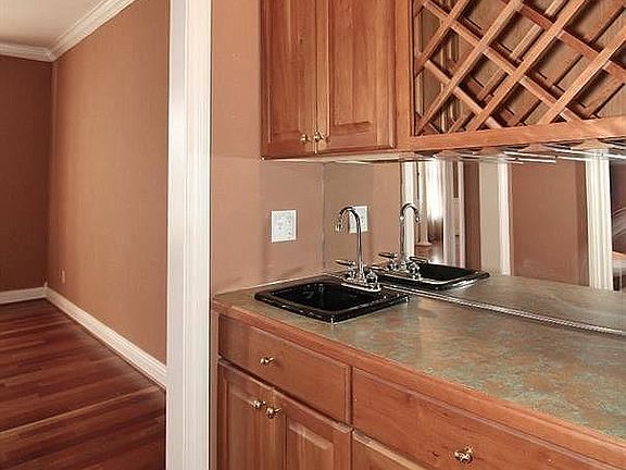 5th image of 154 Golden Pheasant Dr