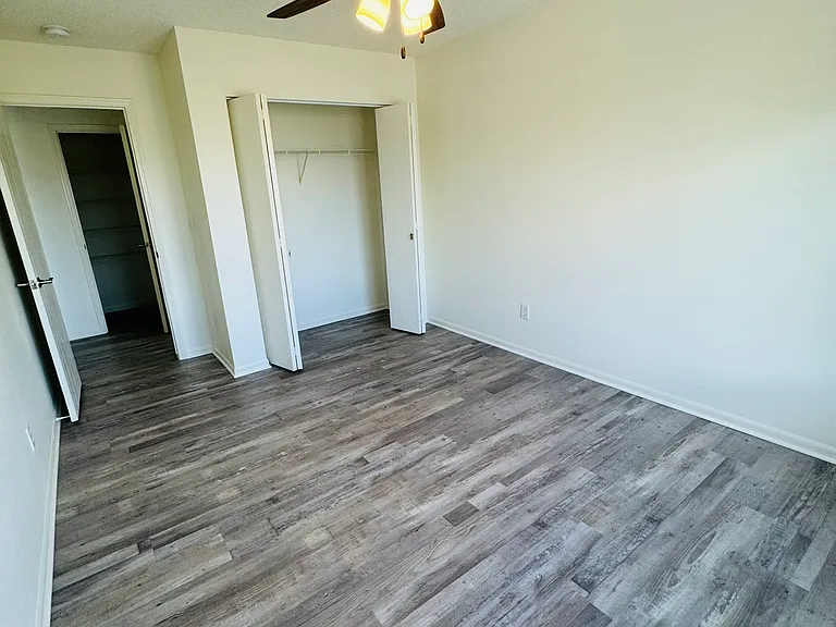 245 Beaver Kreek Ctr #5 — Photo 16