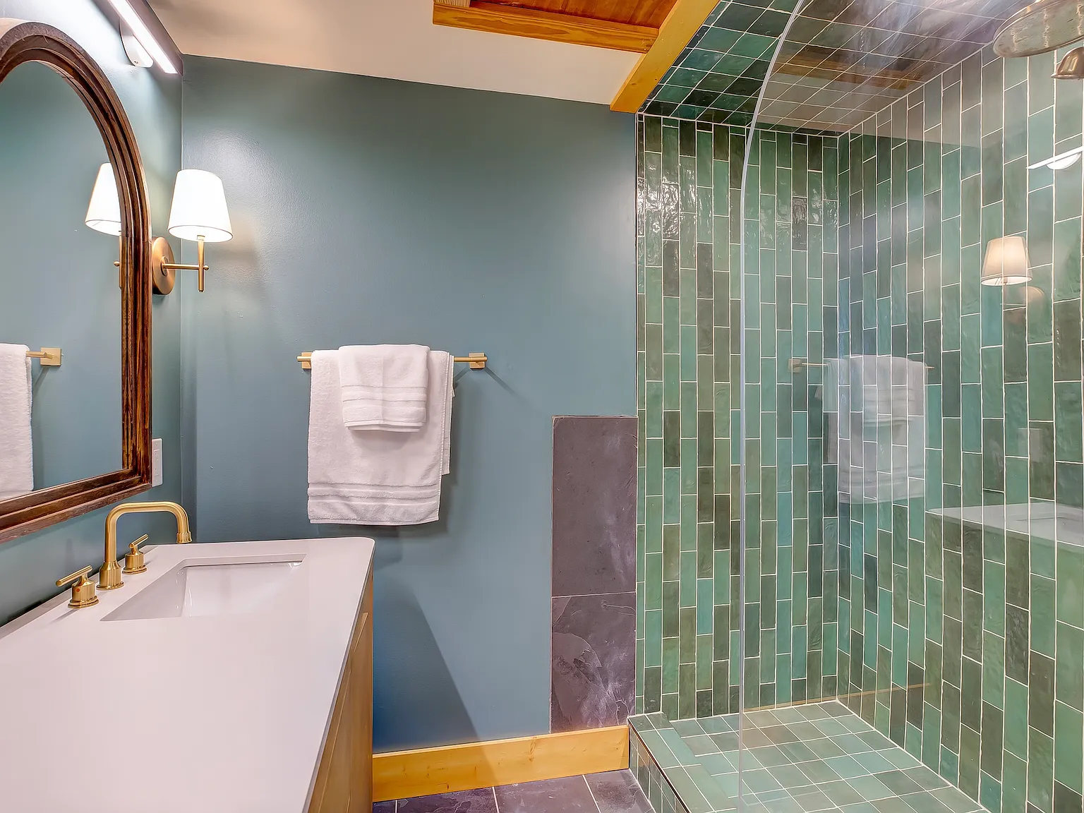 2 bed, $3,400 — Photo 2