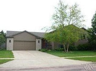 315 Lisa Cir, Tea, SD 57064