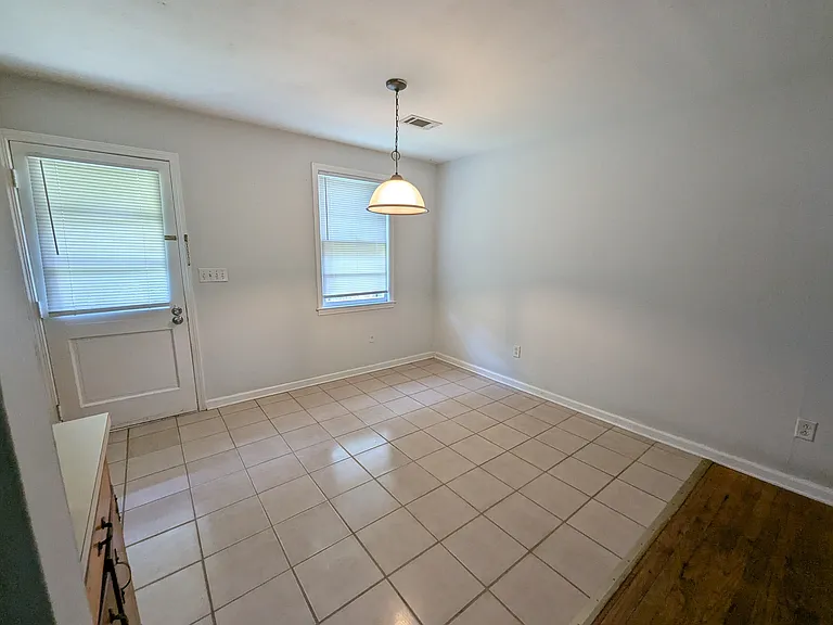 1527 Brookbank Ave #A — Photo 16