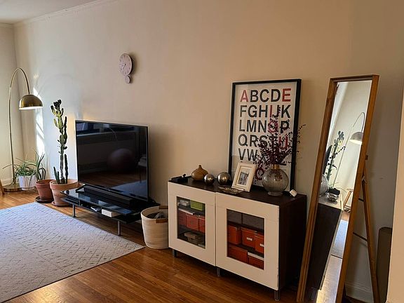 3rd image of 10420 68th Dr APT B24