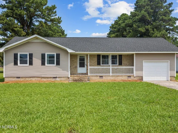 724 Ruth Drive, Aurora, NC 27806