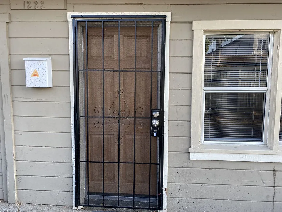 Charming 2 Bedroom, 1 Bathroom Unit in Vallejo!
